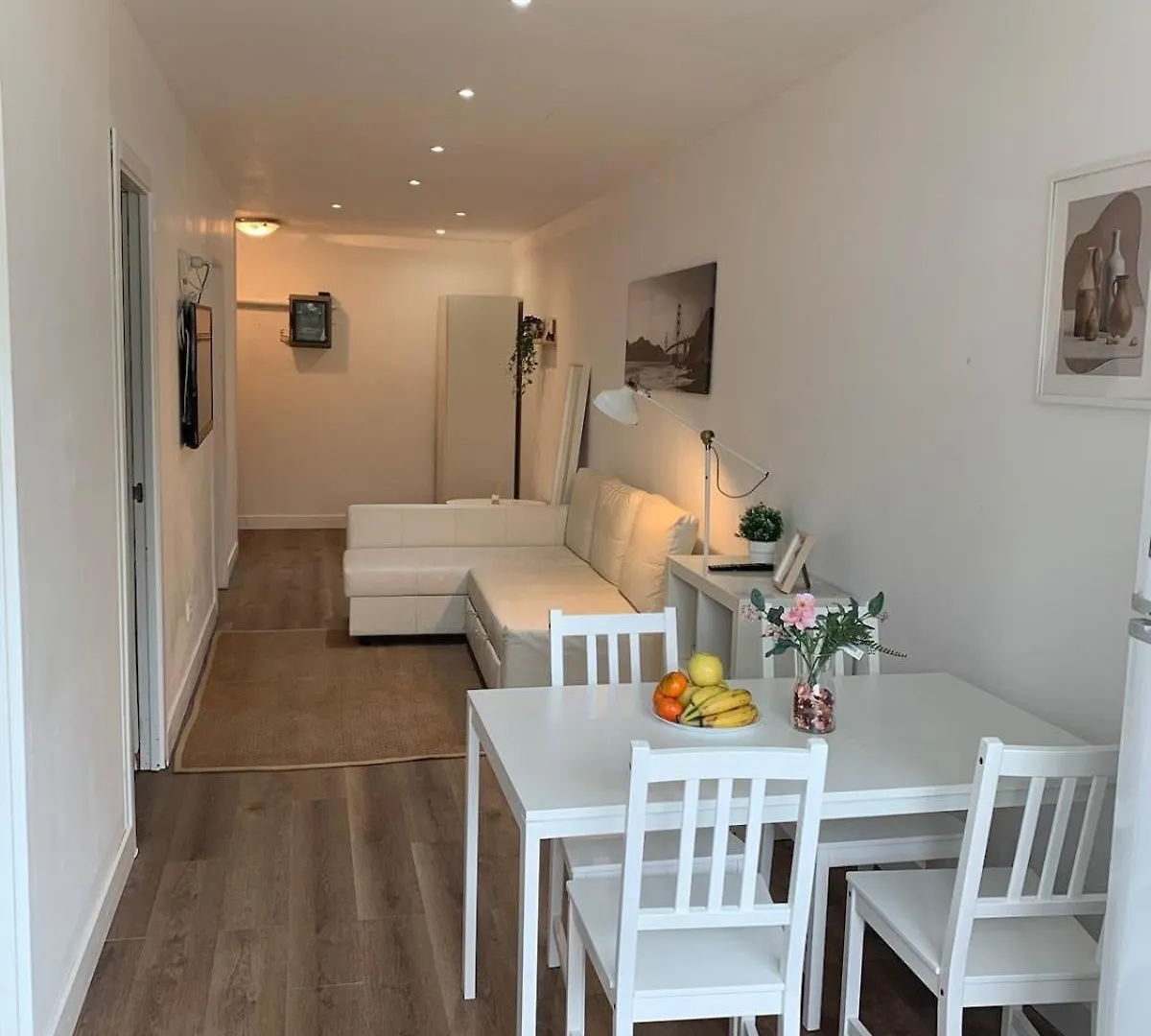 דירות ברצלונה Loft Sleeper Llum ,Aeropuerto ספרד